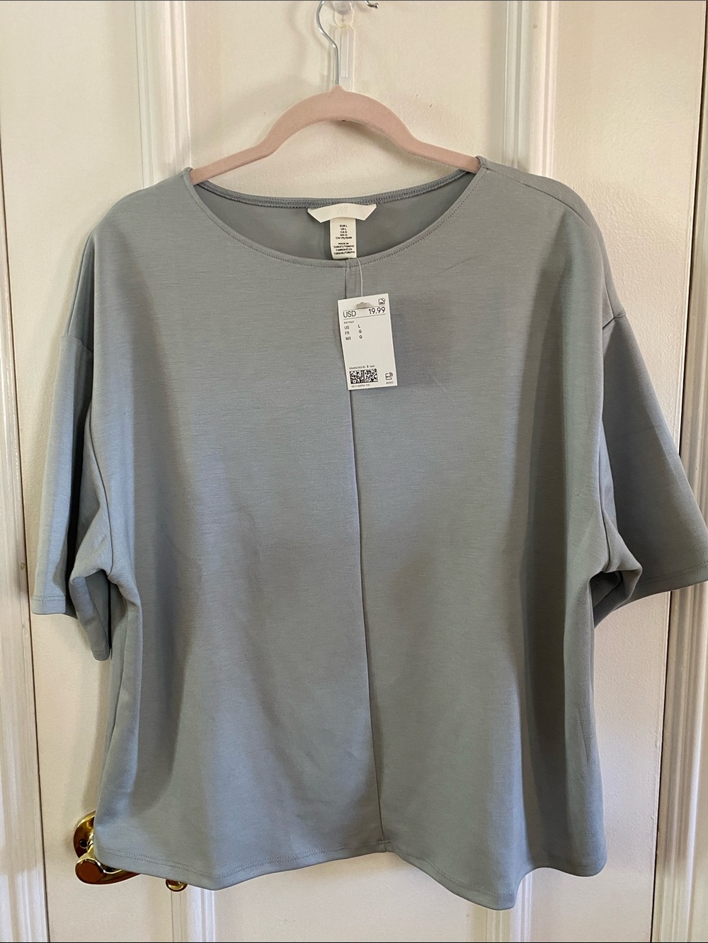 H&M Relaxed Boxy Crewneck Top in Light Blue Gray size L